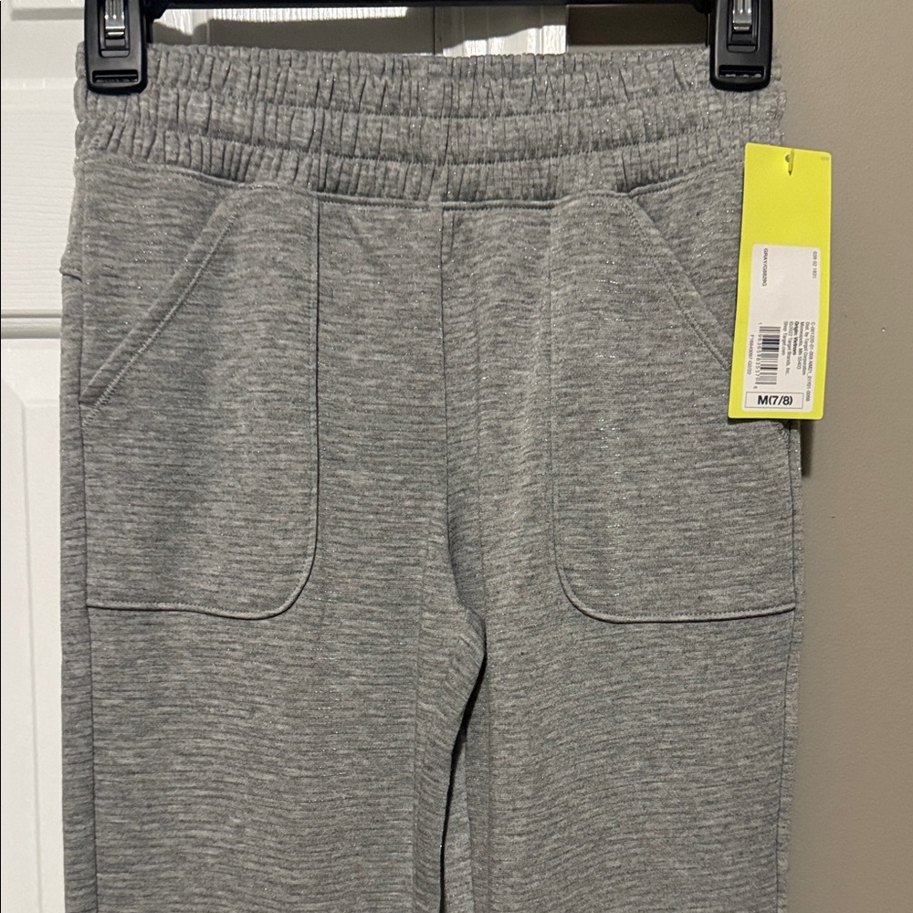 All in Motion Cozy Gray Joggers Girls Medium 7/8 NWT - Picture 2 of 9